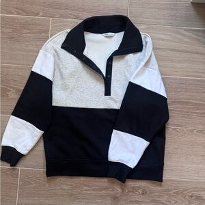 DSG Black and White Women’s Sweater